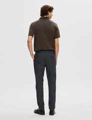 Selected Homme - SLHSLIM-MILES 175 BRUSHED PANTS W NOOS - pantalons - dark grey - 2