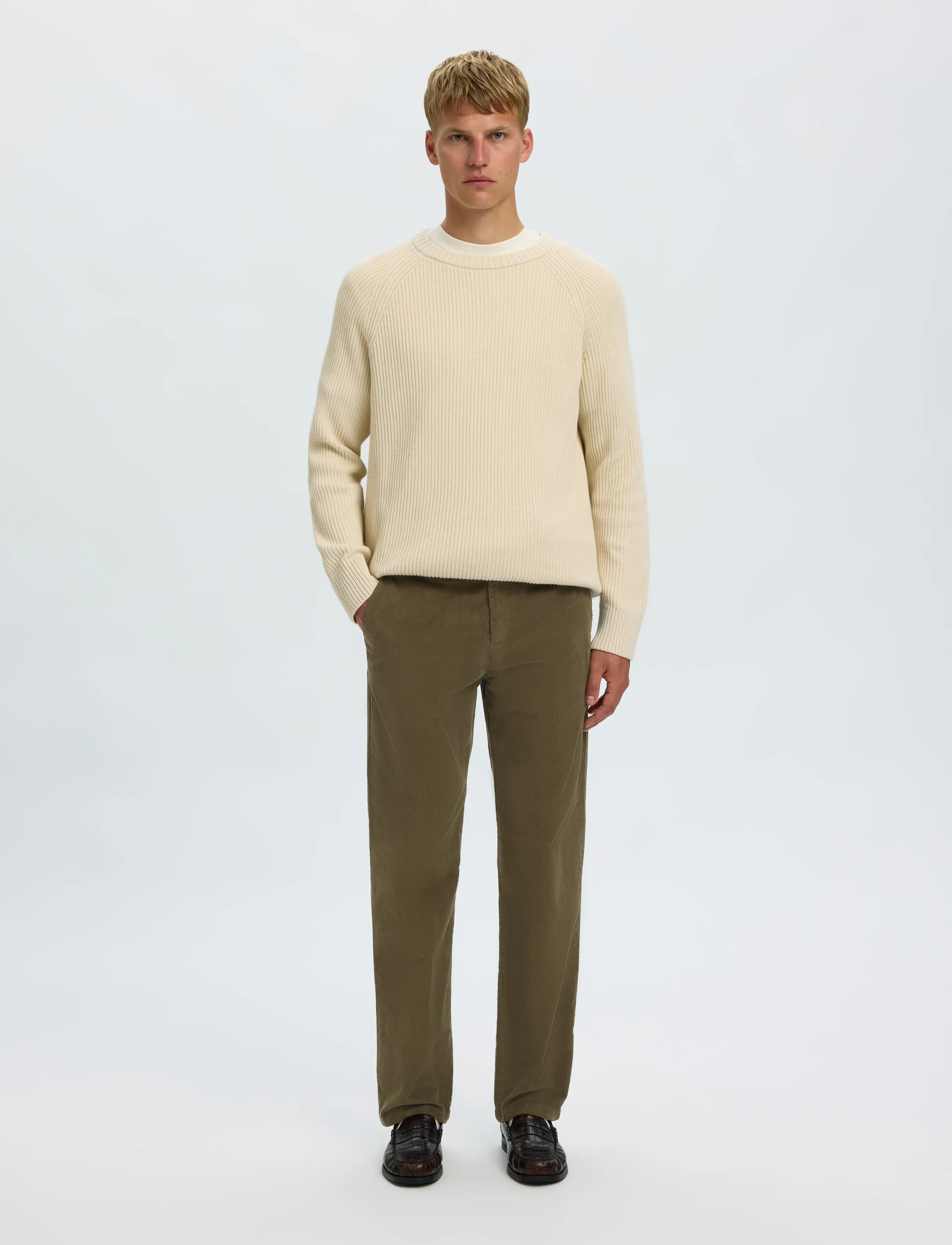 Selected - SLM196-STRAIGHT MILES CORD PANT NOOS - chinos - forest night - 4