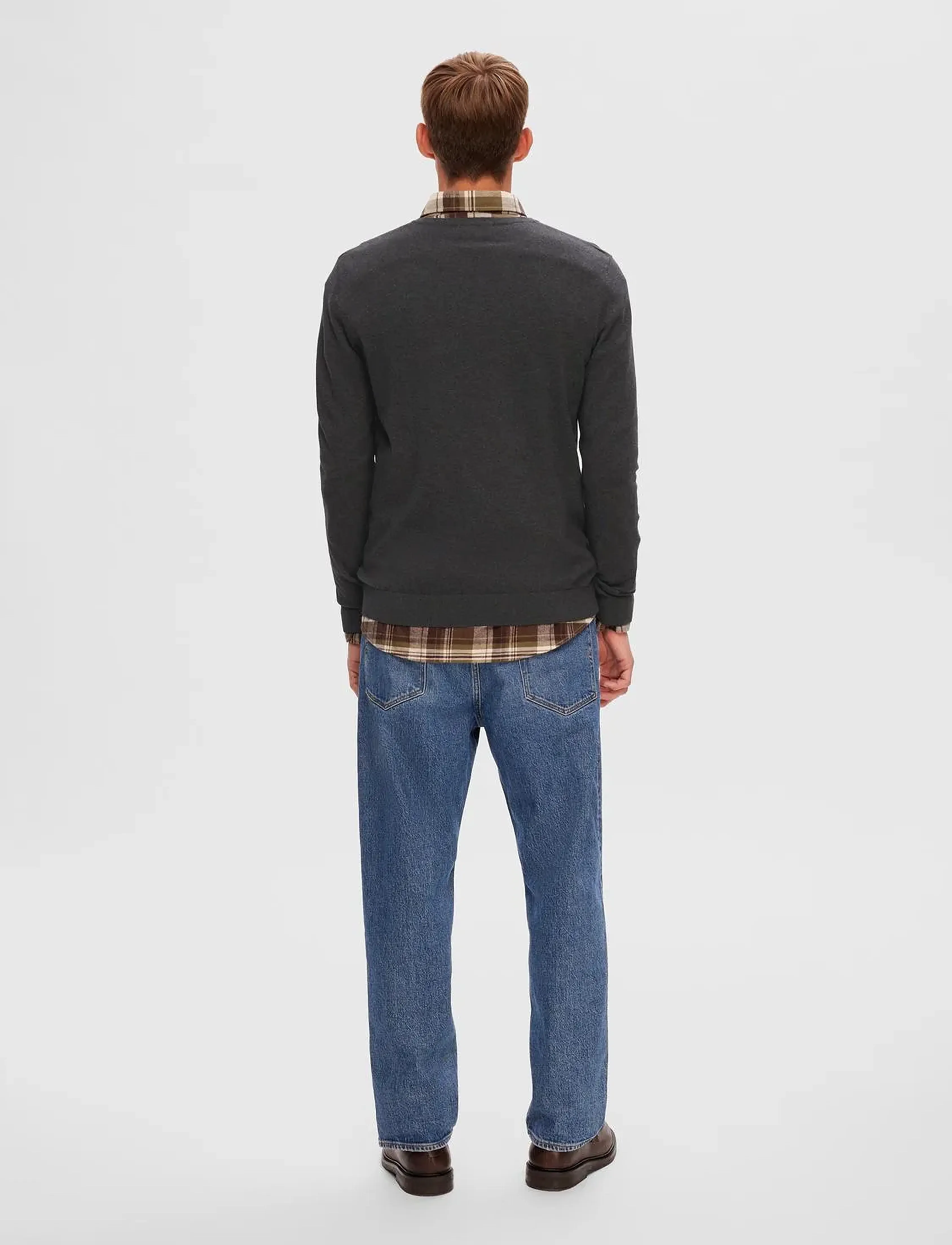 Selected - SLHBERG LS KNIT V-NECK NOOS - v-hálsmál - antracit - 3