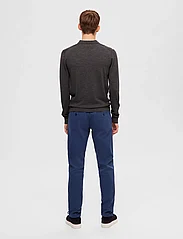 Selected Homme - SLHTOWN MERINO COOLMAX KNIT POLO NOOS - trikotažiniai polo marškinėliai - medium grey melange - 3