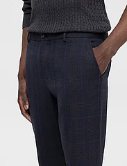 Selected Homme - SLH175-SLIM ROBERT DES FLEX PANTS NOOS - formal trousers - navy blazer - 6