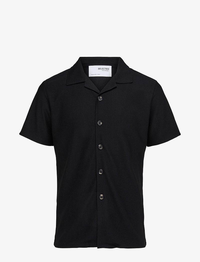 Selected - SLHLOOSE-PLISSE RESORT SS SHIRT EX - kortærmede skjorter - black - 1