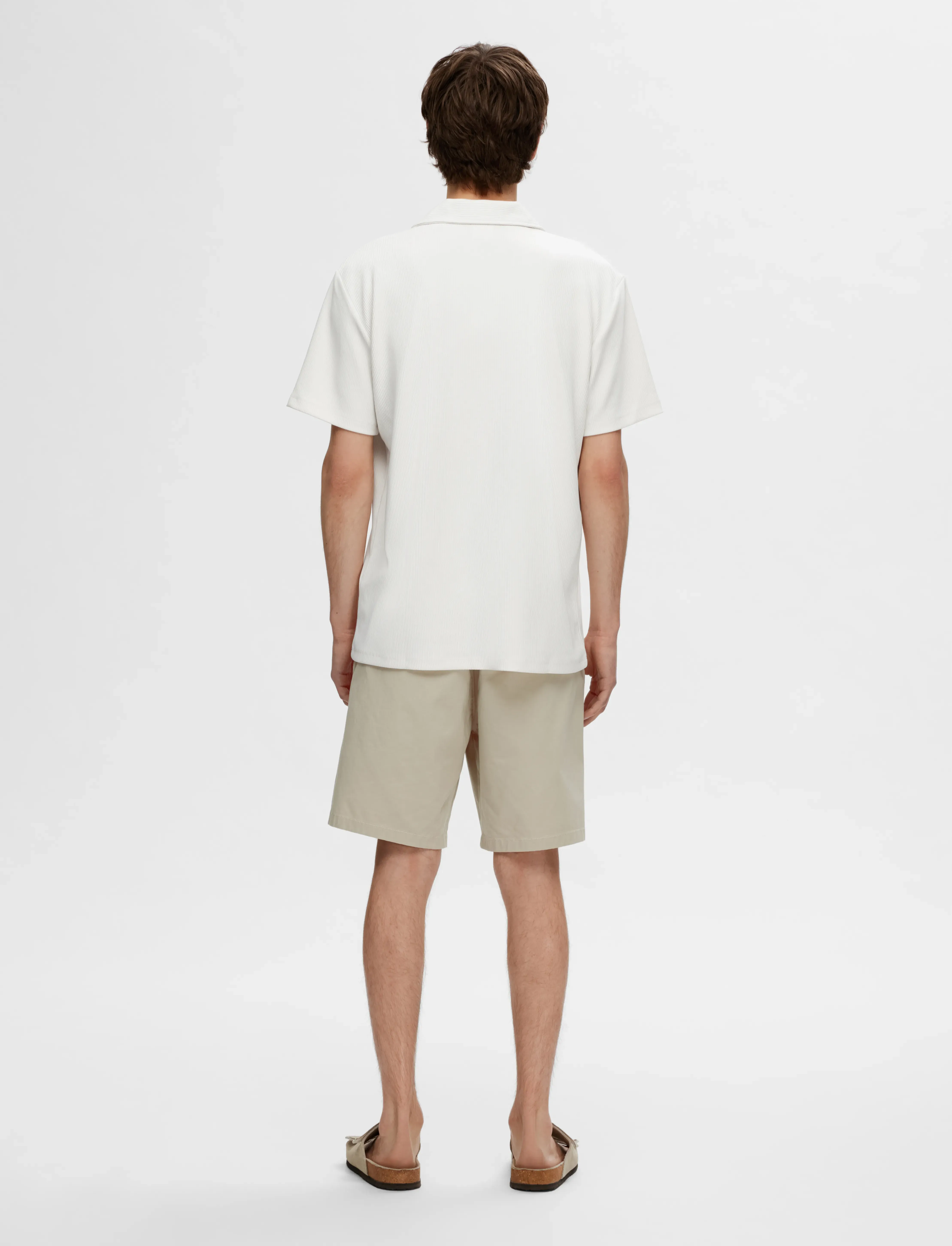Selected - SLHLOOSE-PLISSE RESORT SS SHIRT EX - chemises à manches courtes - egret - 2