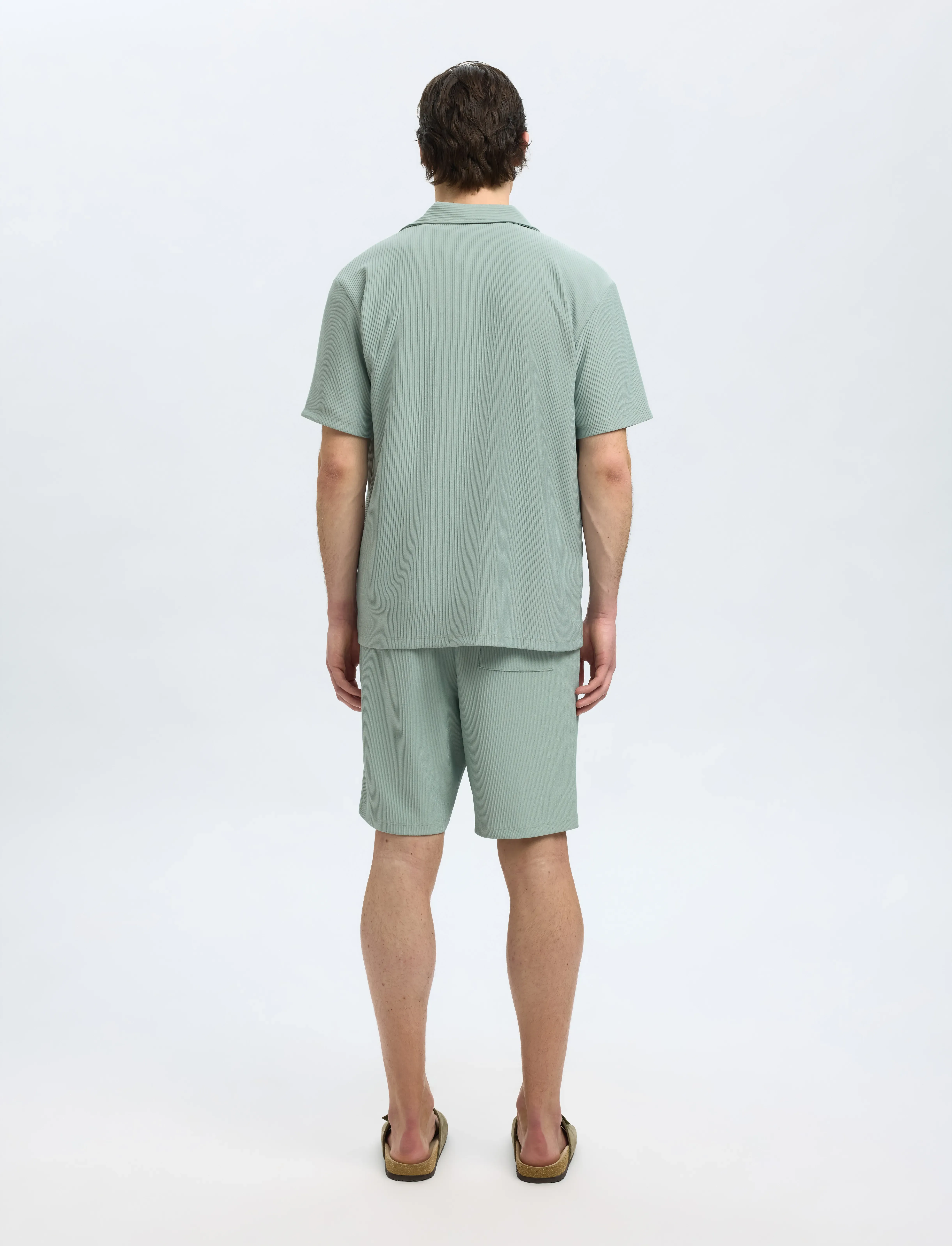 Selected - SLHLOOSE-PLISSE RESORT SS SHIRT EX - kortærmede skjorter - iceberg green - 2