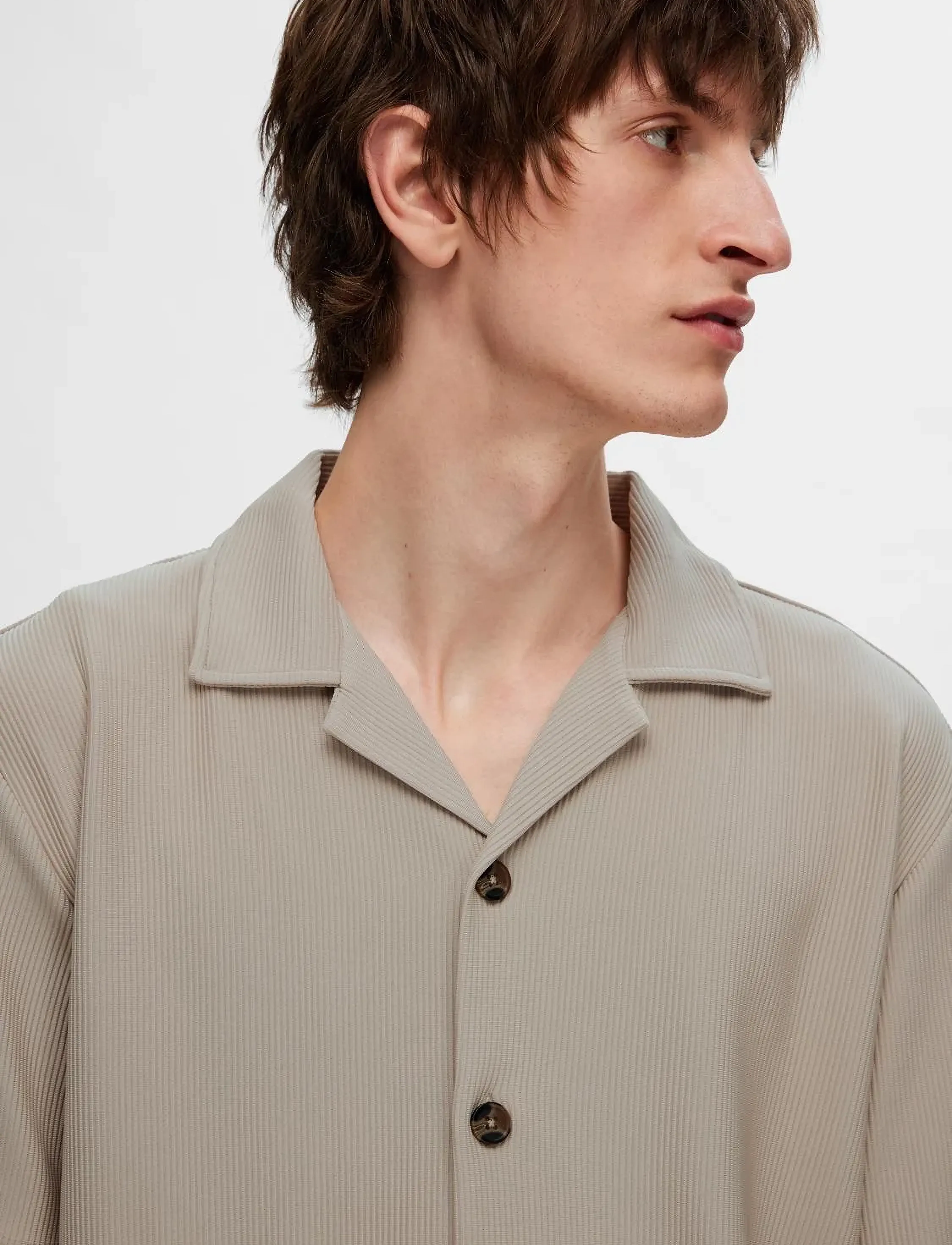 Selected - SLHLOOSE-PLISSE RESORT SS SHIRT EX - kortærmede skjorter - pure cashmere - 5