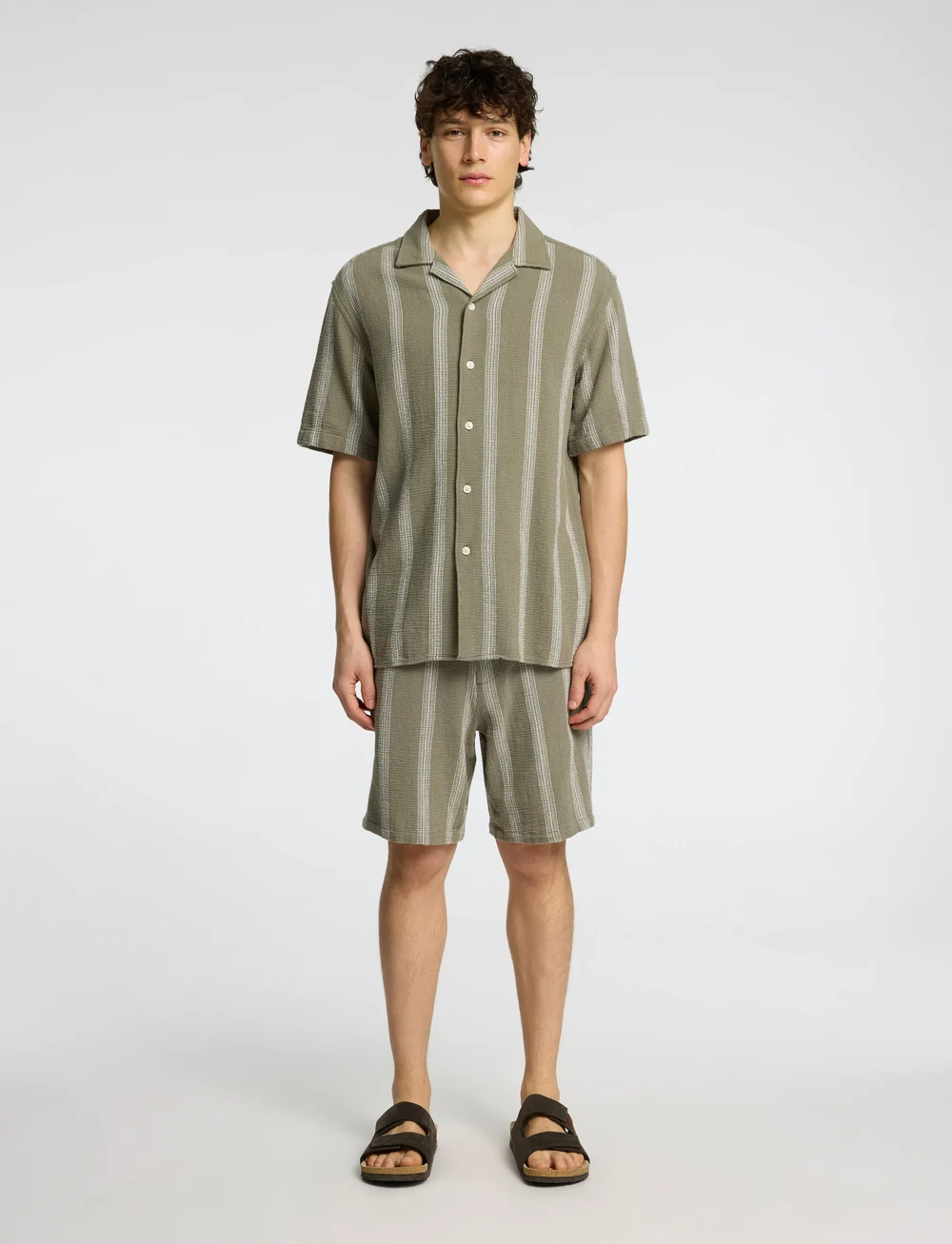 Selected - SLHCOMFORT-BRODY-SAL SHORTS W - casual shorts - vetiver - 0