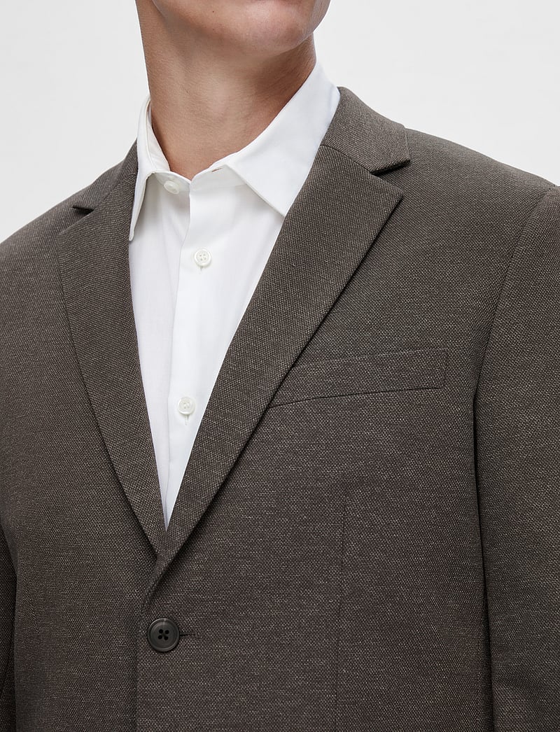 Selected - SLHSLIM-AITOR JERSEY BLZ FLEX NOOS - enkelknäppta kavajer - chocolate torte - 4