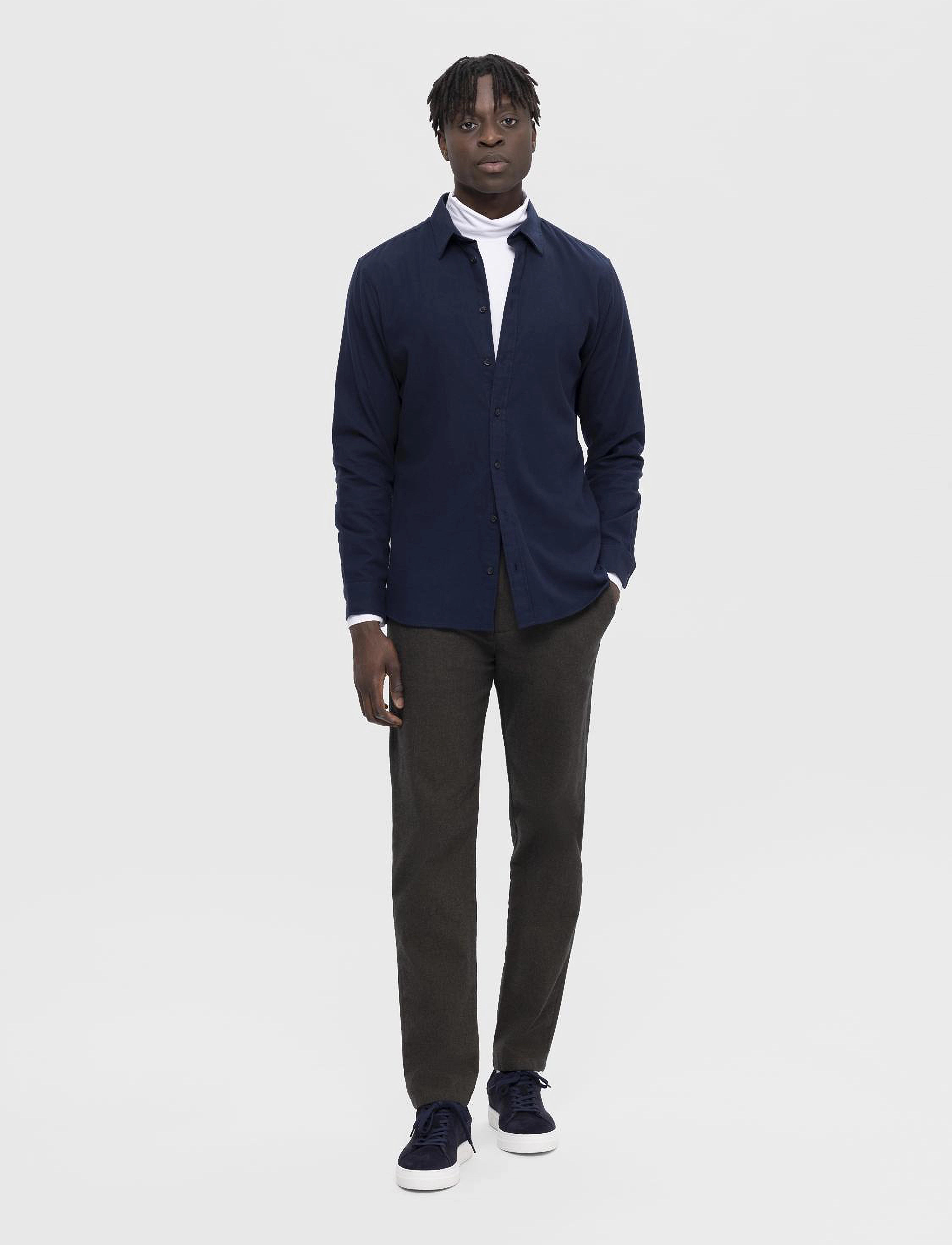 Selected - SLHSLIMOWEN-BRUSHED SHIRT LS NOOS - casual skjortor - dark sapphire - 4