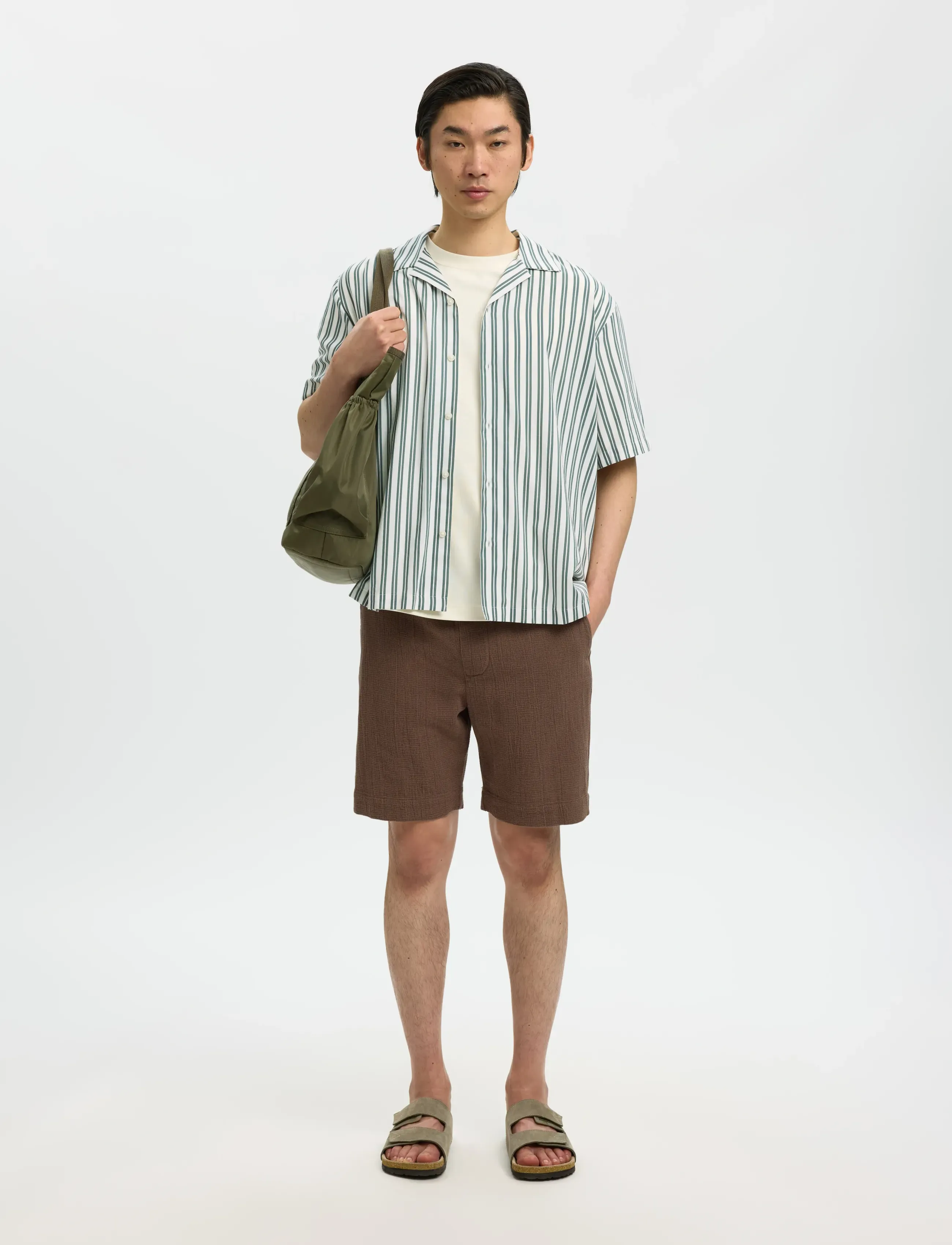 Selected - SLHRLXAIR MIX SS SHIRT - kortærmede skjorter - balsam green - 5