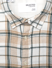 Selected Homme - SLHREGOWEN-TWISTED CHECK LS SHIRT W - casual hemden - green gables - 2