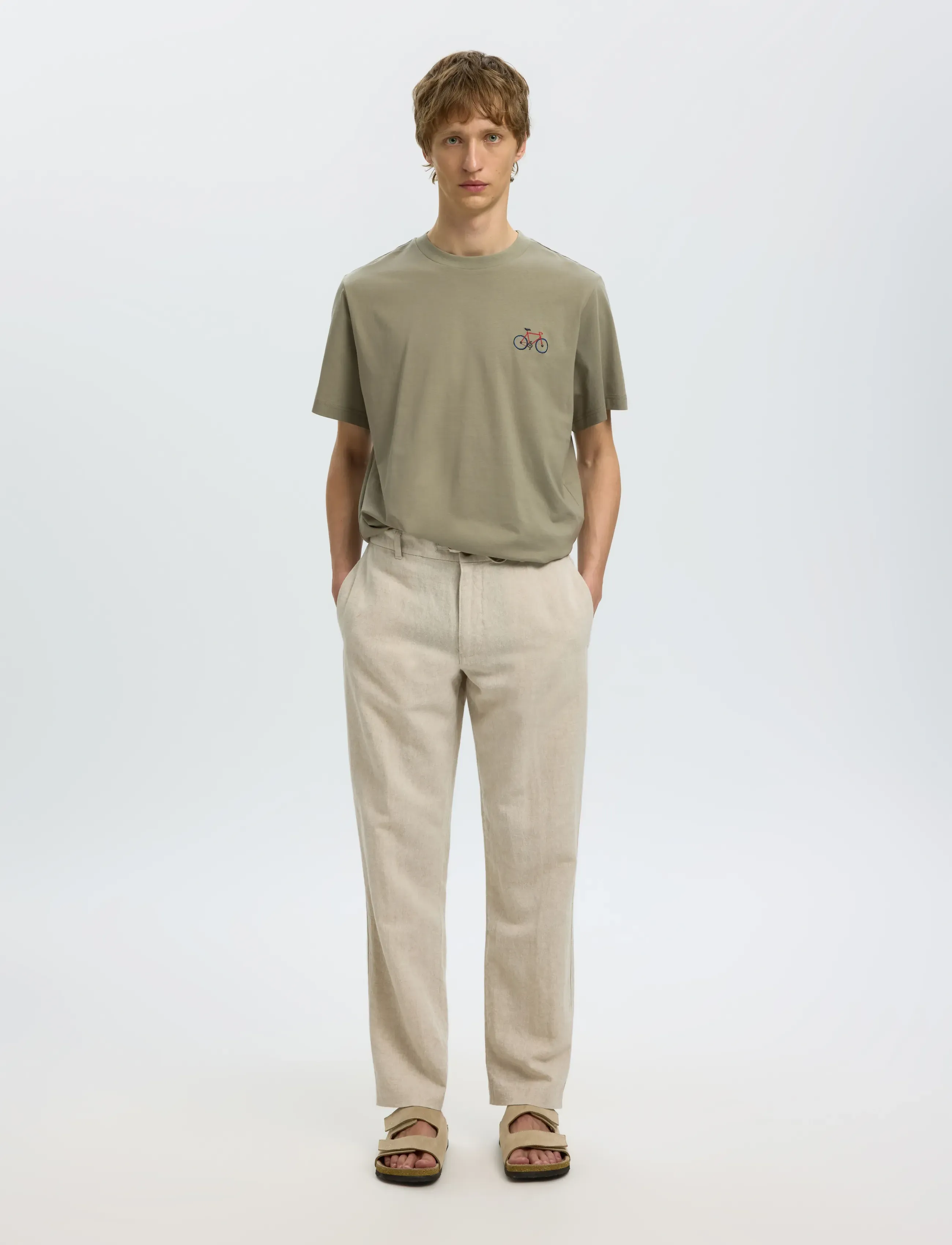 Selected - SLHREG-RIPLEY SS EMB TEE EX - kortærmede t-shirts - vetiver - 5