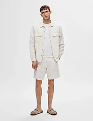 Selected Homme - SLHMADS-LINEN OVERSHIRT LS NOOS - miesten - pure cashmere - 3