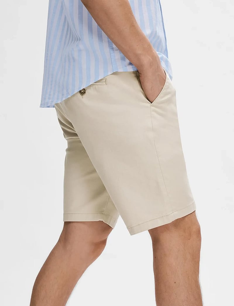 Selected - SLMSLIM-MILES FLEX SHORTS NOOS - chinos shorts - moonstruck - 4