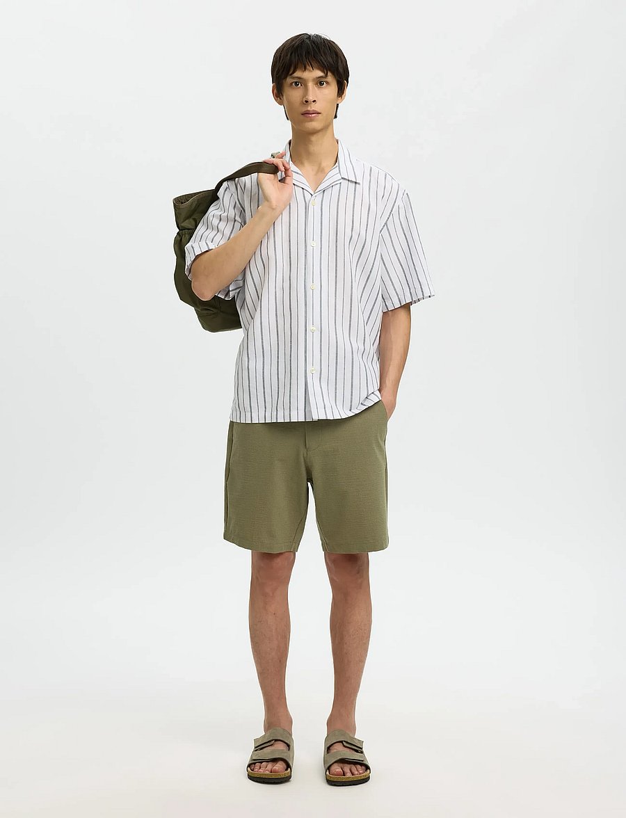 Selected - SLHREGULAR-KARL SEERSUCKER SHORTS NOOS - freizeitshorts - deep lichen green - 5