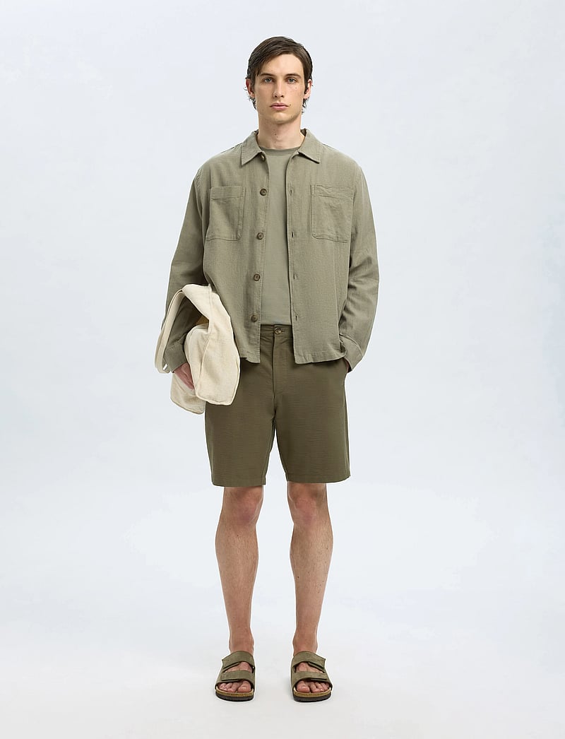 Selected - SLHREGULAR-KARL SEERSUCKER SHORTS - lühikesed vabaajapüksid - kalamata - 4