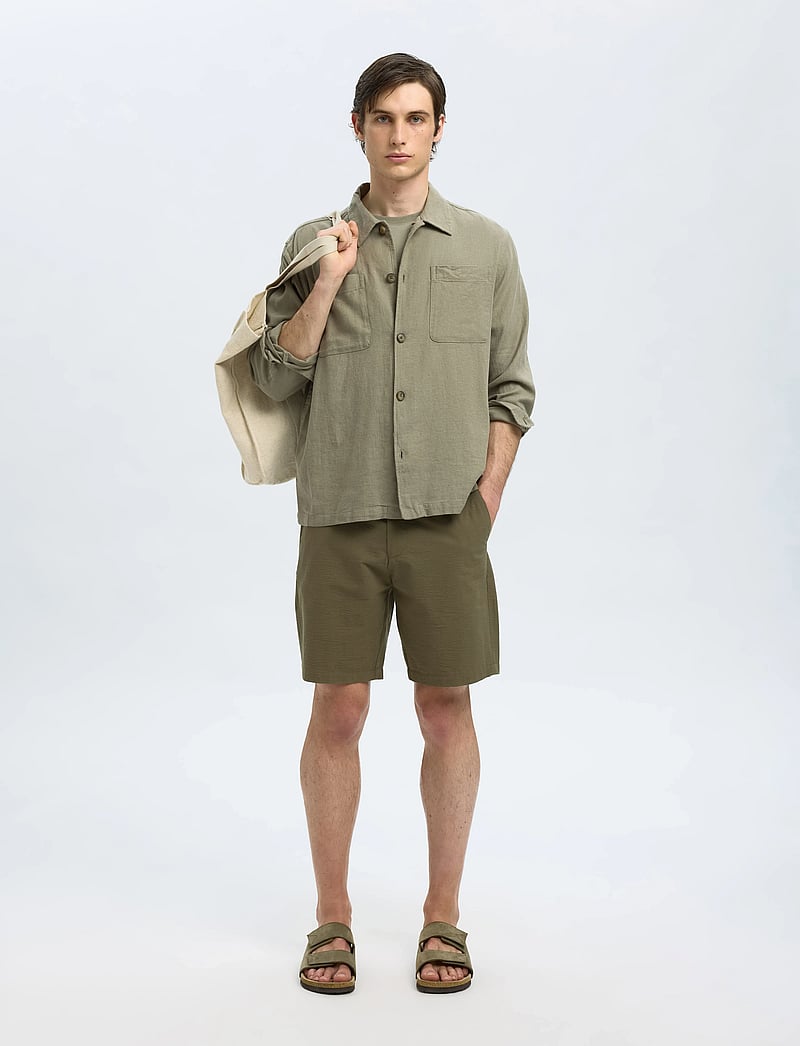 Selected - SLHREGULAR-KARL SEERSUCKER SHORTS - lühikesed vabaajapüksid - kalamata - 5