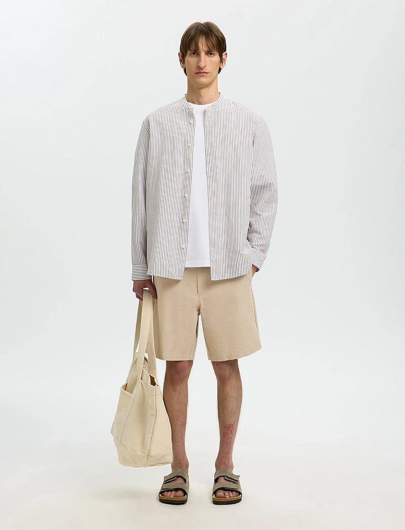 Selected - SLHREGULAR-KARL SEERSUCKER SHORTS - casual shorts - pure cashmere - 5