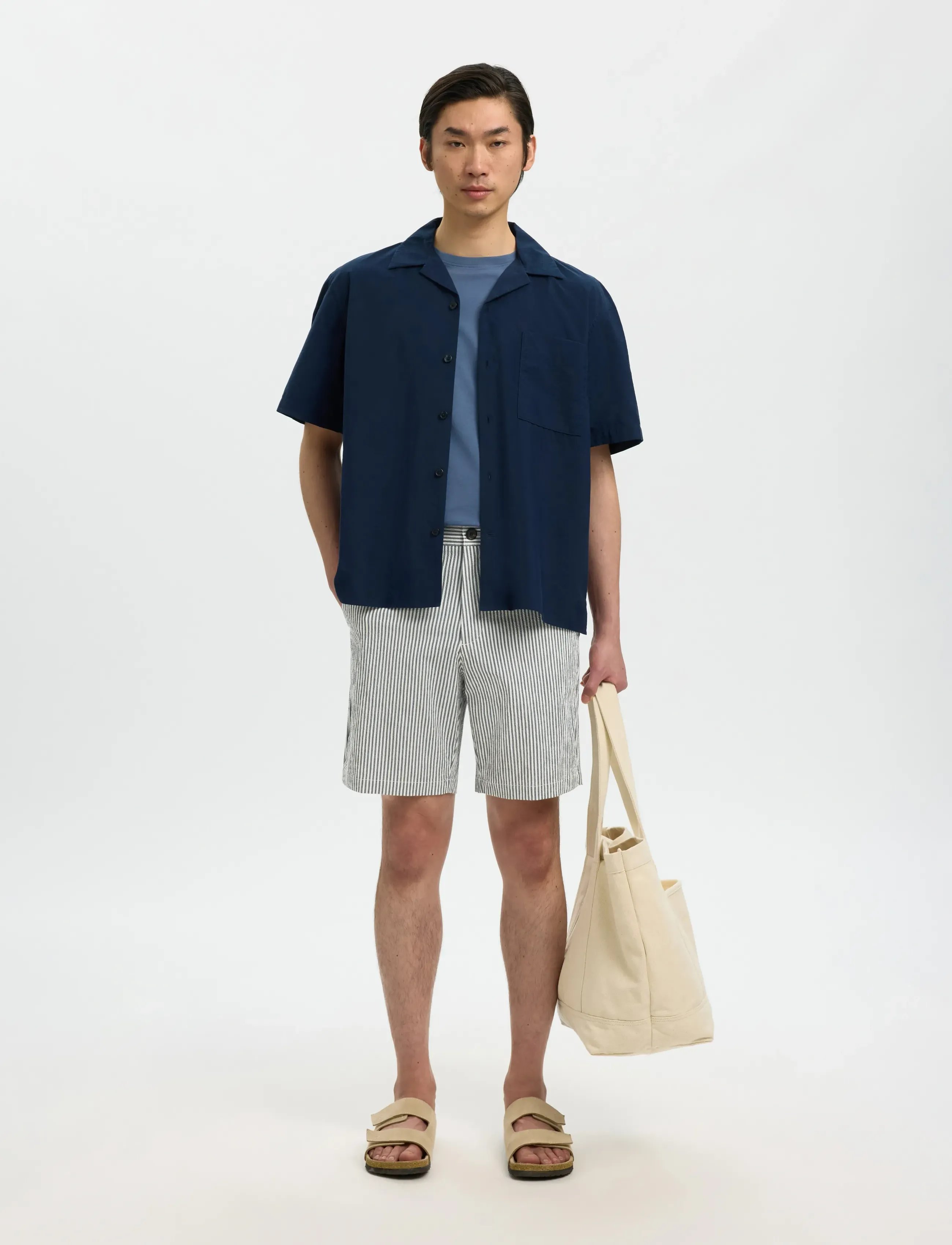 Selected - SLHREGULAR-KARL SEERSUCKER SHORTS NOOS - casual shorts - sky captain - 3