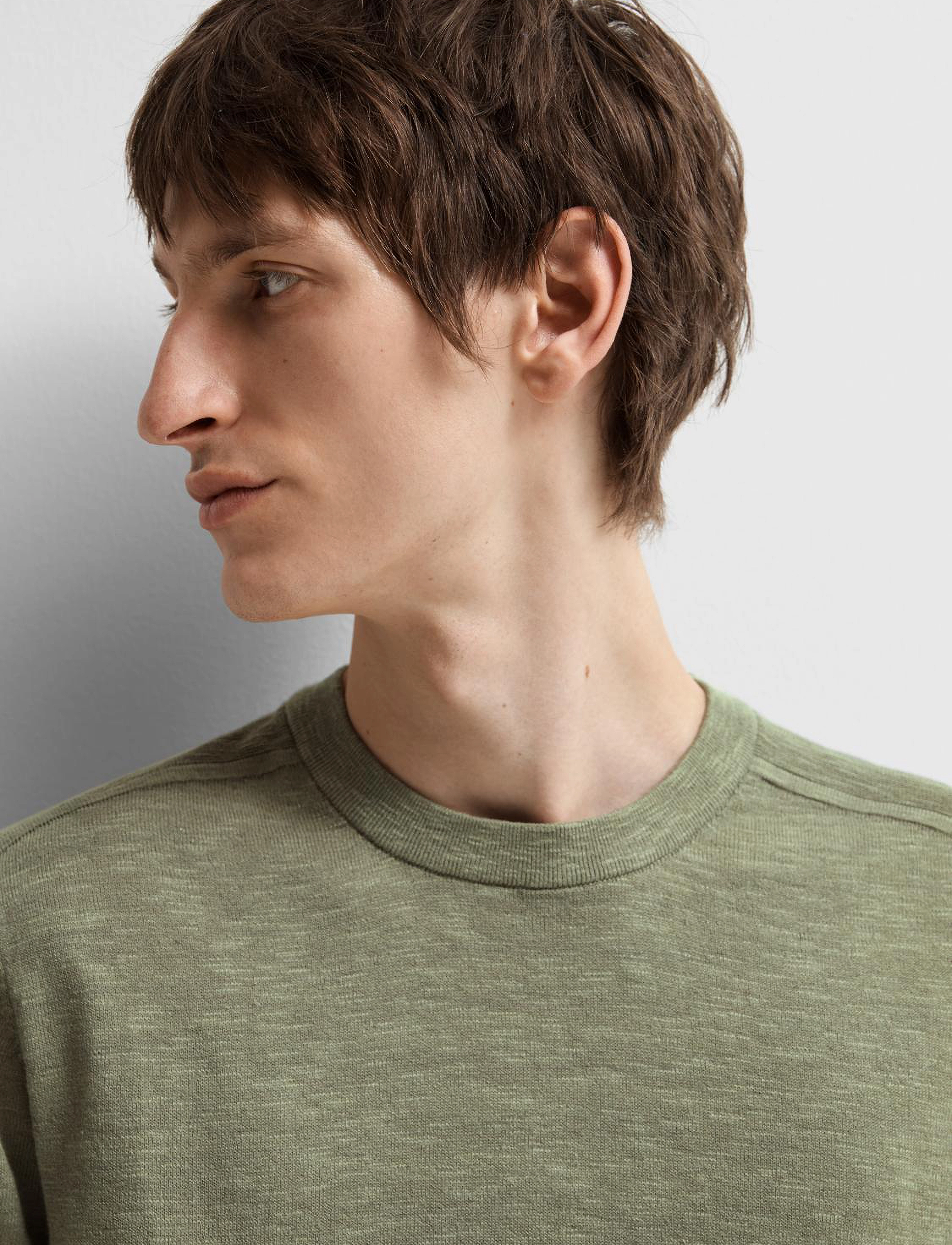 Selected - SLHBERG LINEN SS KNIT TEE NOOS - vetiver - 5