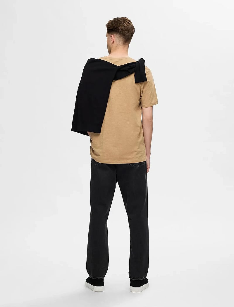 Selected - SLHASPEN SLUB SS O-NECK TEE NOOS - lühikeste varrukatega t-särgid - kelp - 2