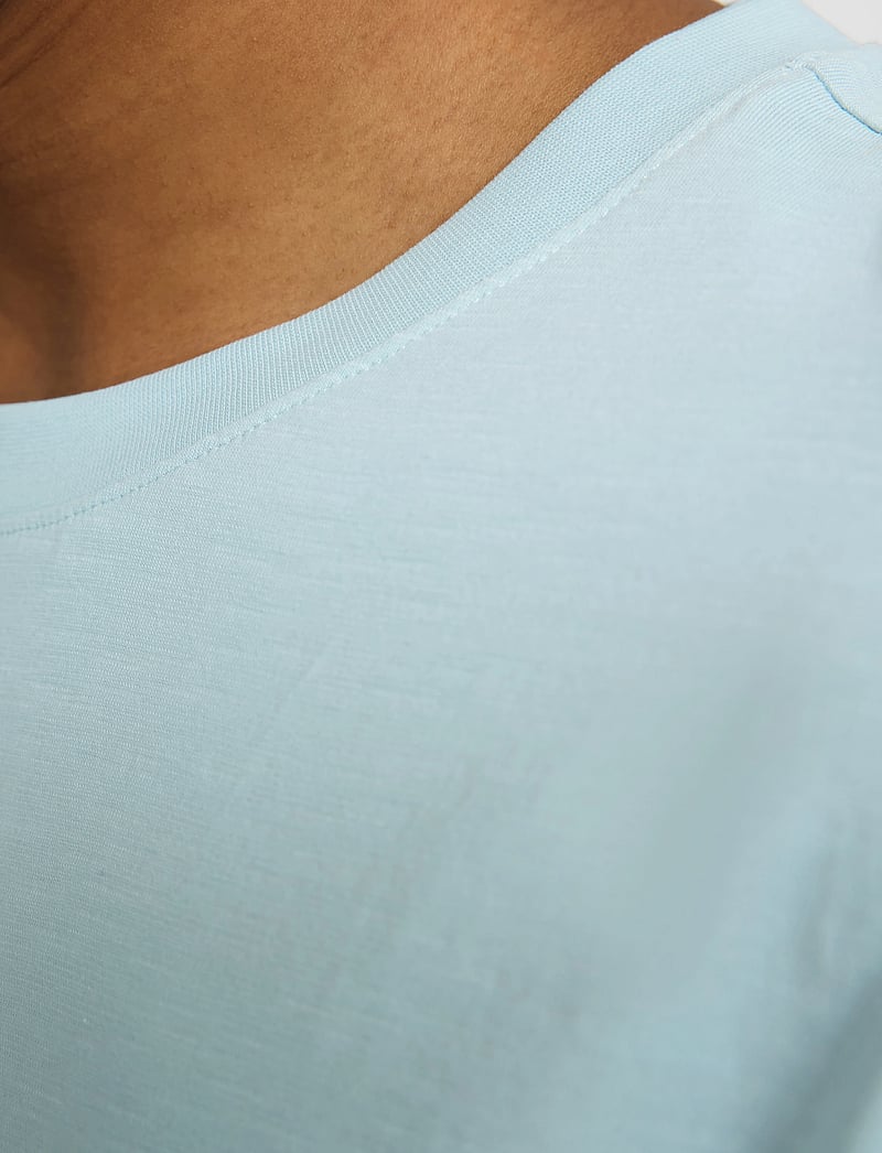 Selected - SLHASPEN SLUB SS O-NECK TEE NOOS - kurzärmelig - winter sky - 5