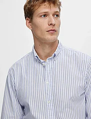 Selected Homme - SLHSLIMRICK-POPLIN SHIRT LS NOOS - basic shirts - bright white - 5
