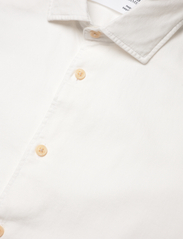 Selected Homme - SLHREGBOND-GARMENT DYED SHIRT LS - casual shirts - bright white - 3