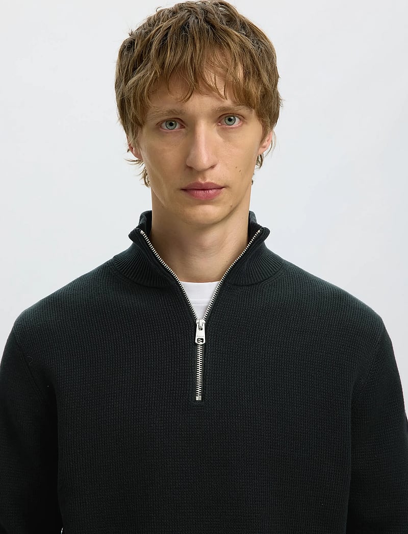 Selected - SLMDANE LS KNIT STRUCTURE HALF ZIP NOOS - tõmblukk-kaelusega džemprid - black - 4
