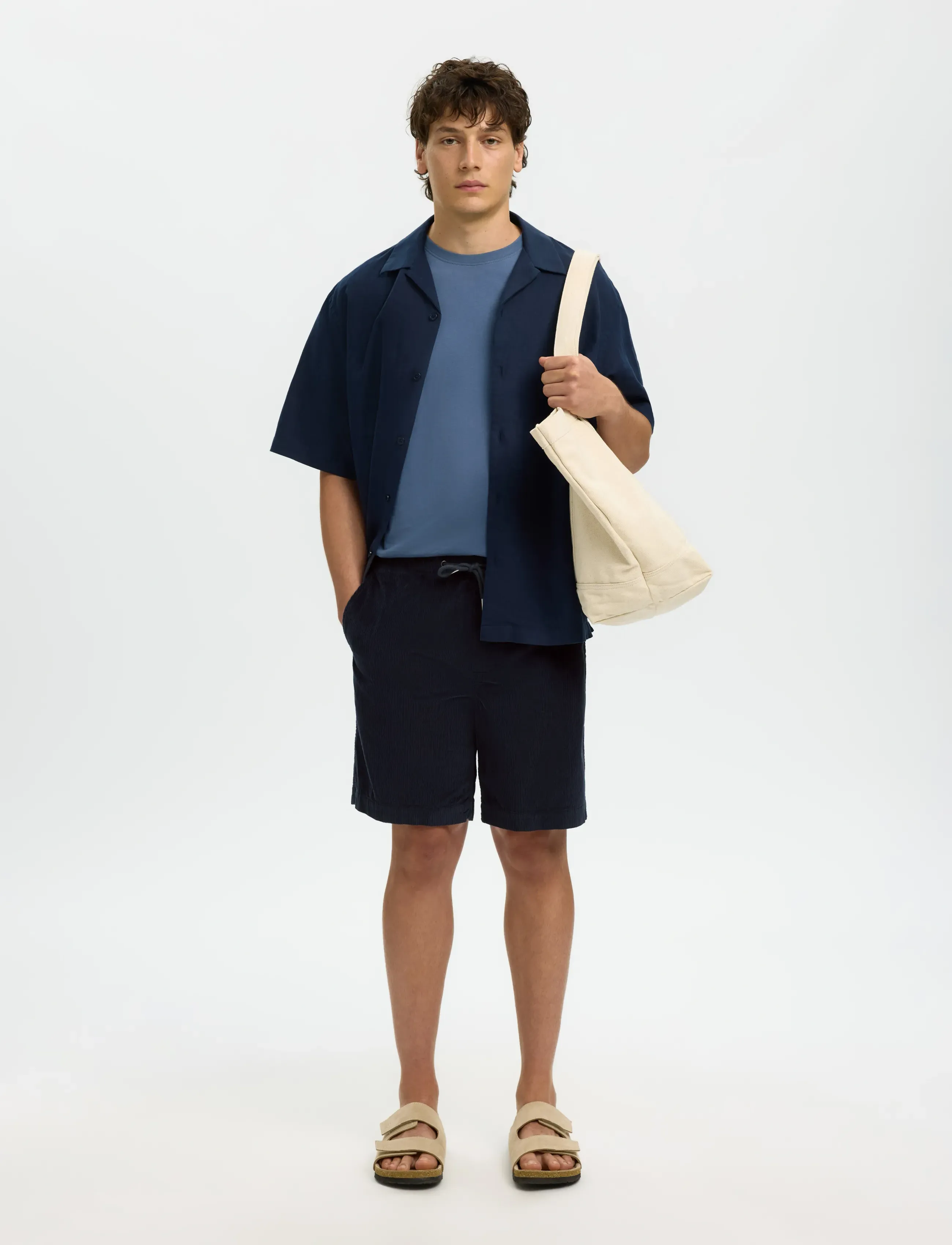 Selected - SLMREGULAR-JACE CORDUROY SHORTS NOOS - lühikesed vabaajapüksid - sky captain - 5