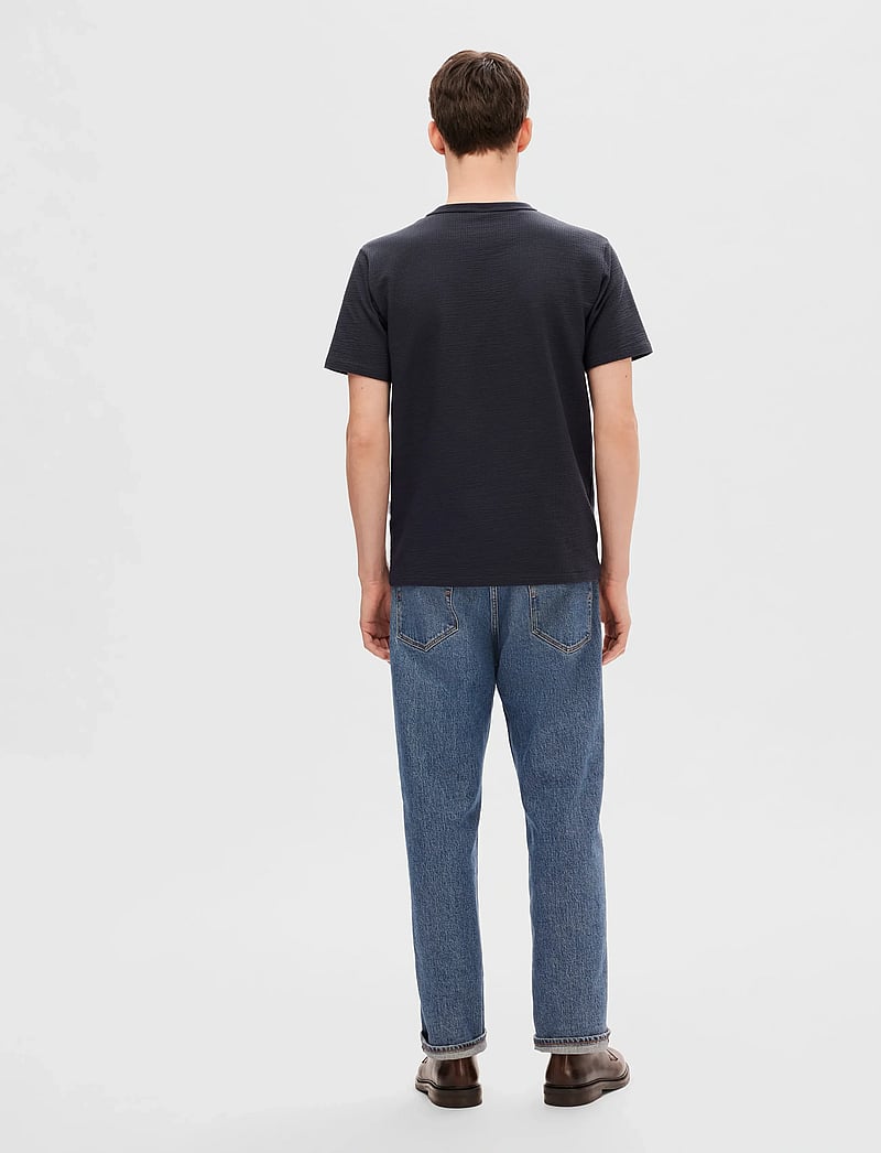 Selected - SLHSANDER SEERSUCKER SS O-NECK TEE - kortärmade t-shirts - sky captain - 3