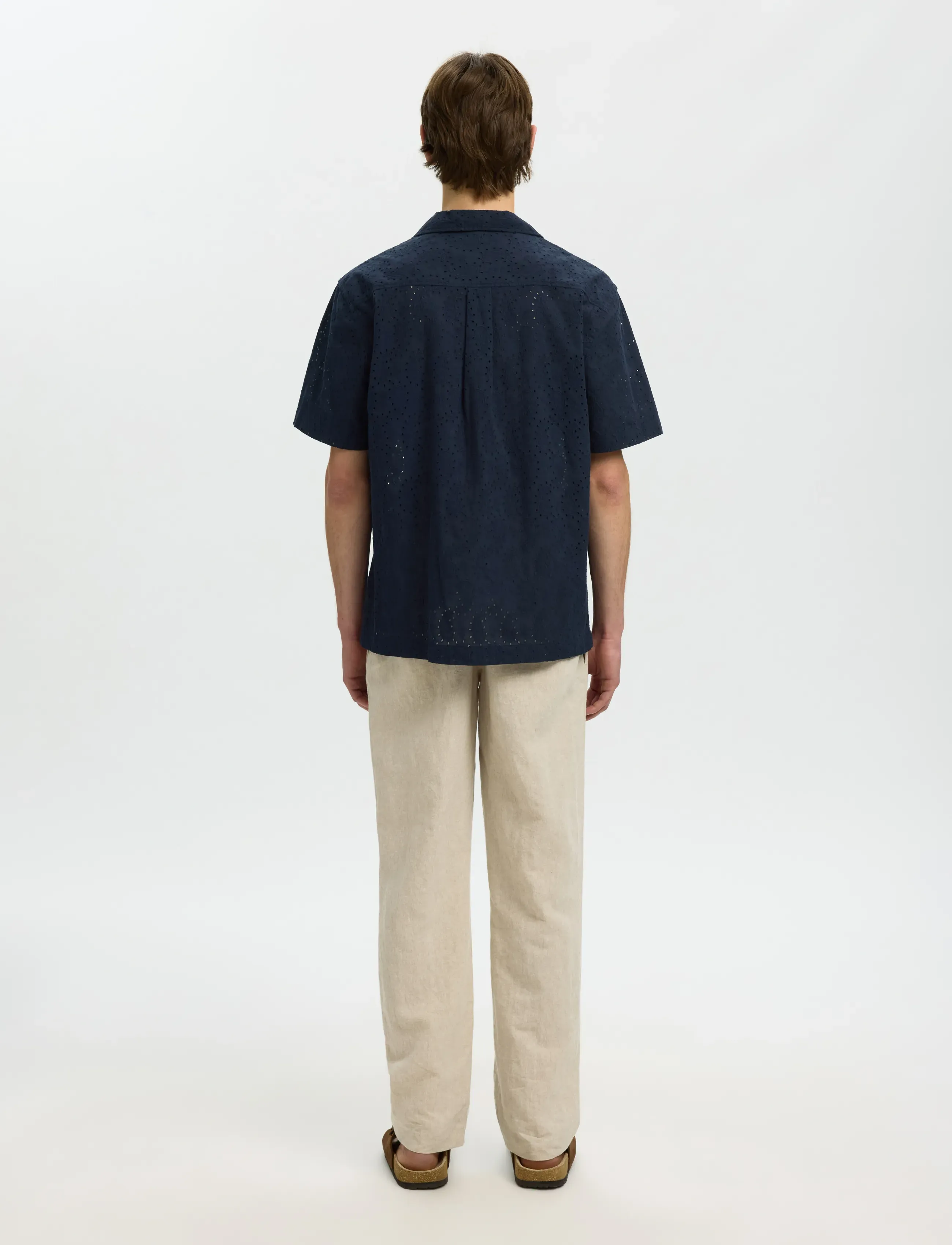 Selected - SLHRLXJAX BRODERIE SS SHIRT - kortærmede skjorter - sky captain - 2