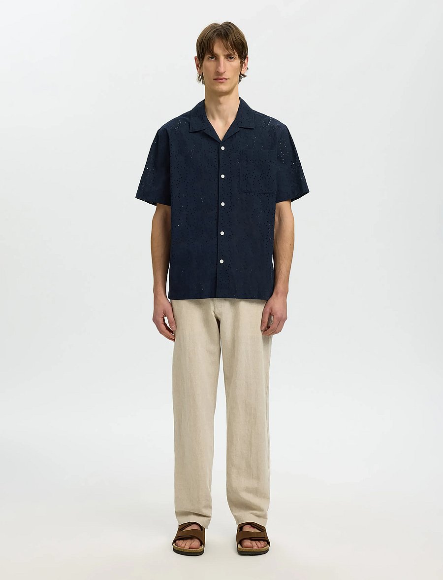 Selected - SLHRLXJAX BRODERIE SS SHIRT - short-sleeved shirts - sky captain - 3