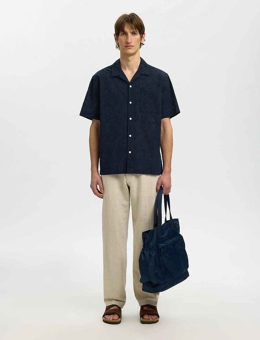 Selected - SLHRLXJAX BRODERIE SS SHIRT - short-sleeved shirts - sky captain - 5