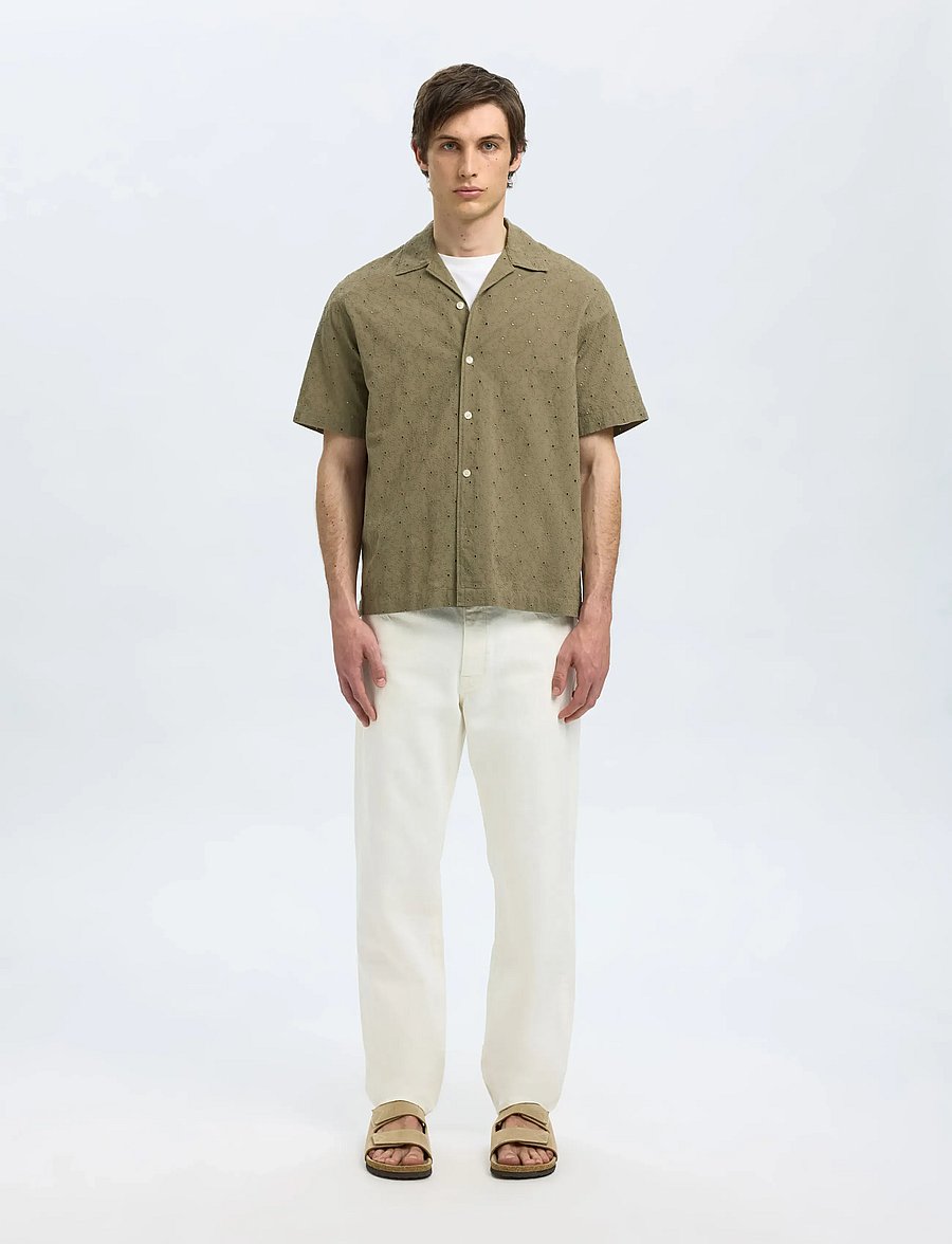 Selected - SLHRLXJAX BRODERIE SS SHIRT - short-sleeved shirts - vetiver - 3