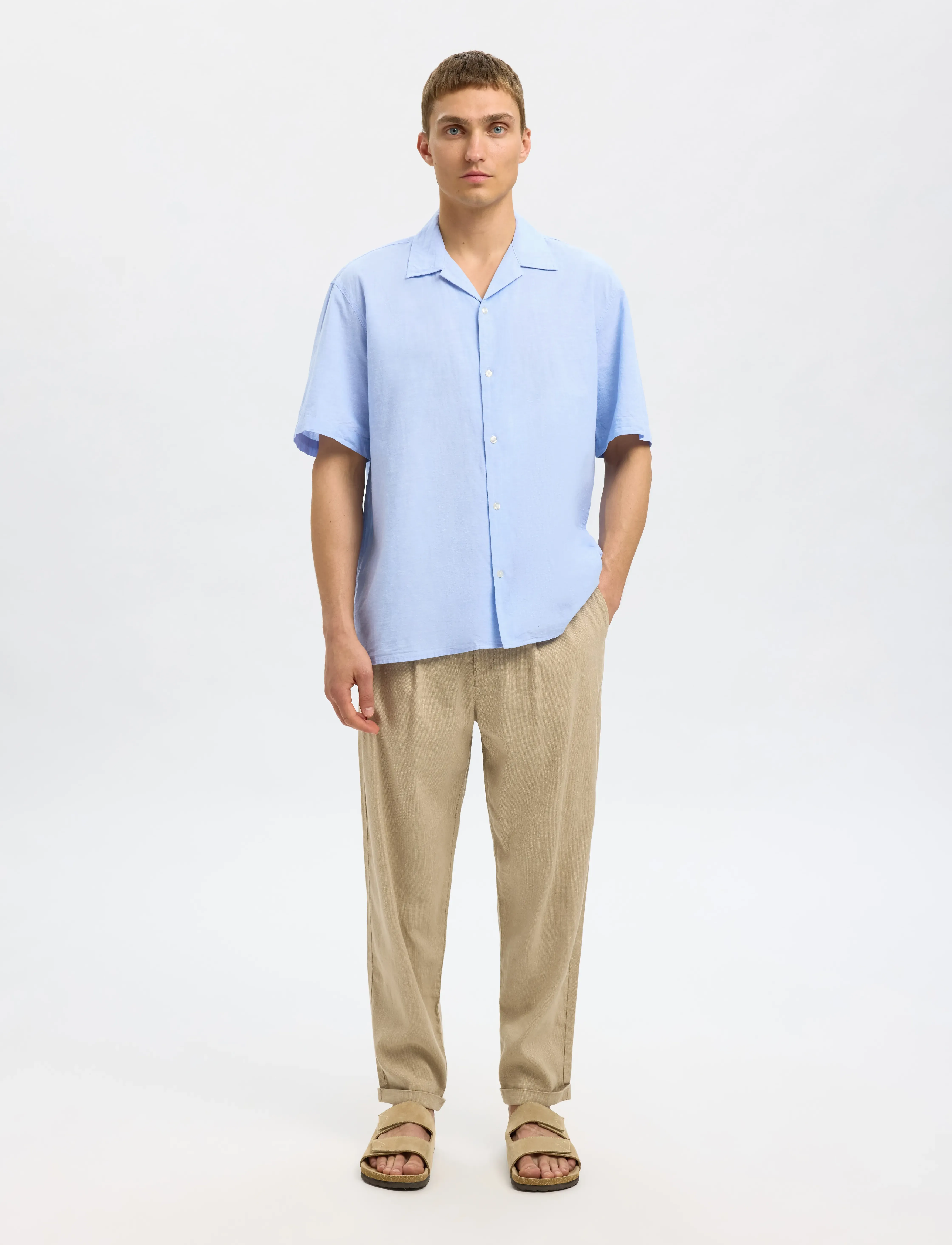 Selected - SLHRELAXSUN SHIRT SS RESORT - linneskjortor - cashmere blue - 5