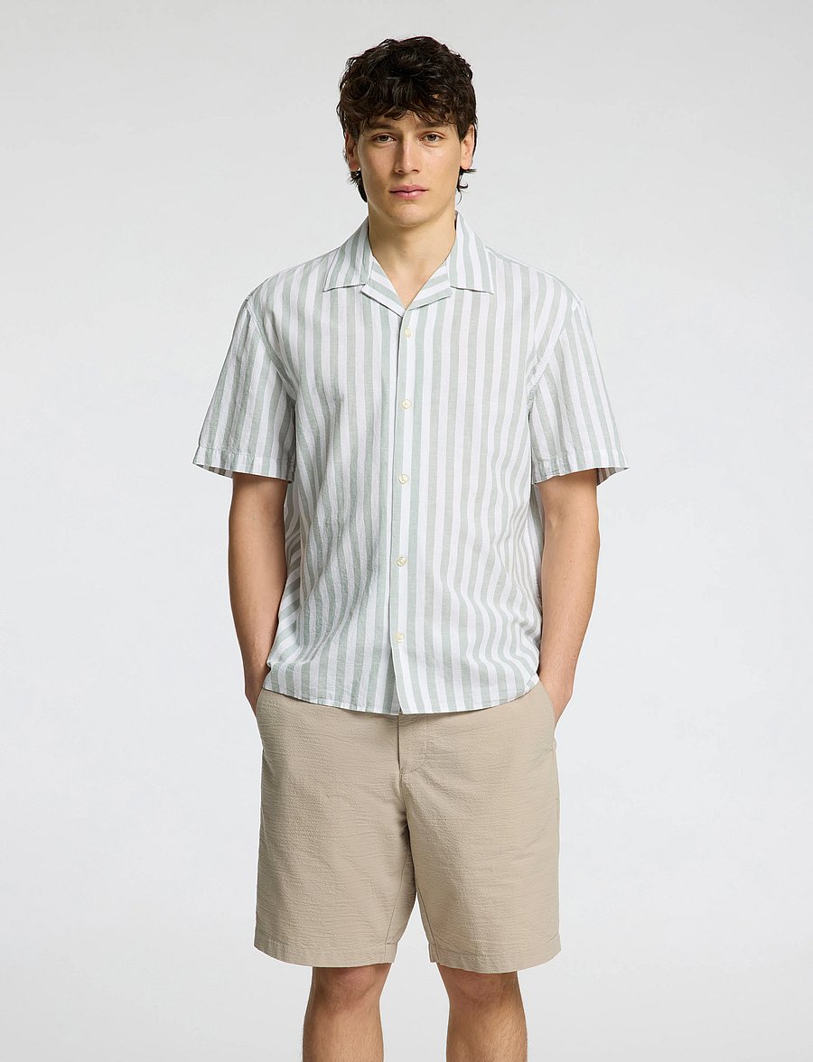 Selected - SLHRELAXSUN SHIRT SS RESORT - hørskjorter - iceberg green - 0