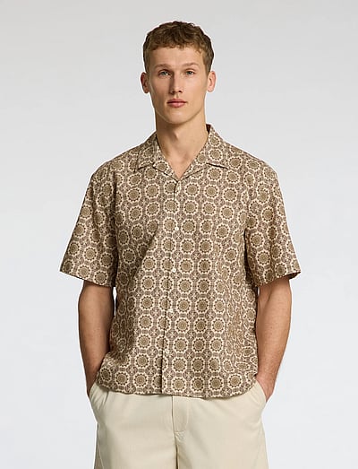 Selected SLHRELAXSUN SHIRT SS RESORT - Linased särgid - OATMEAL / multi