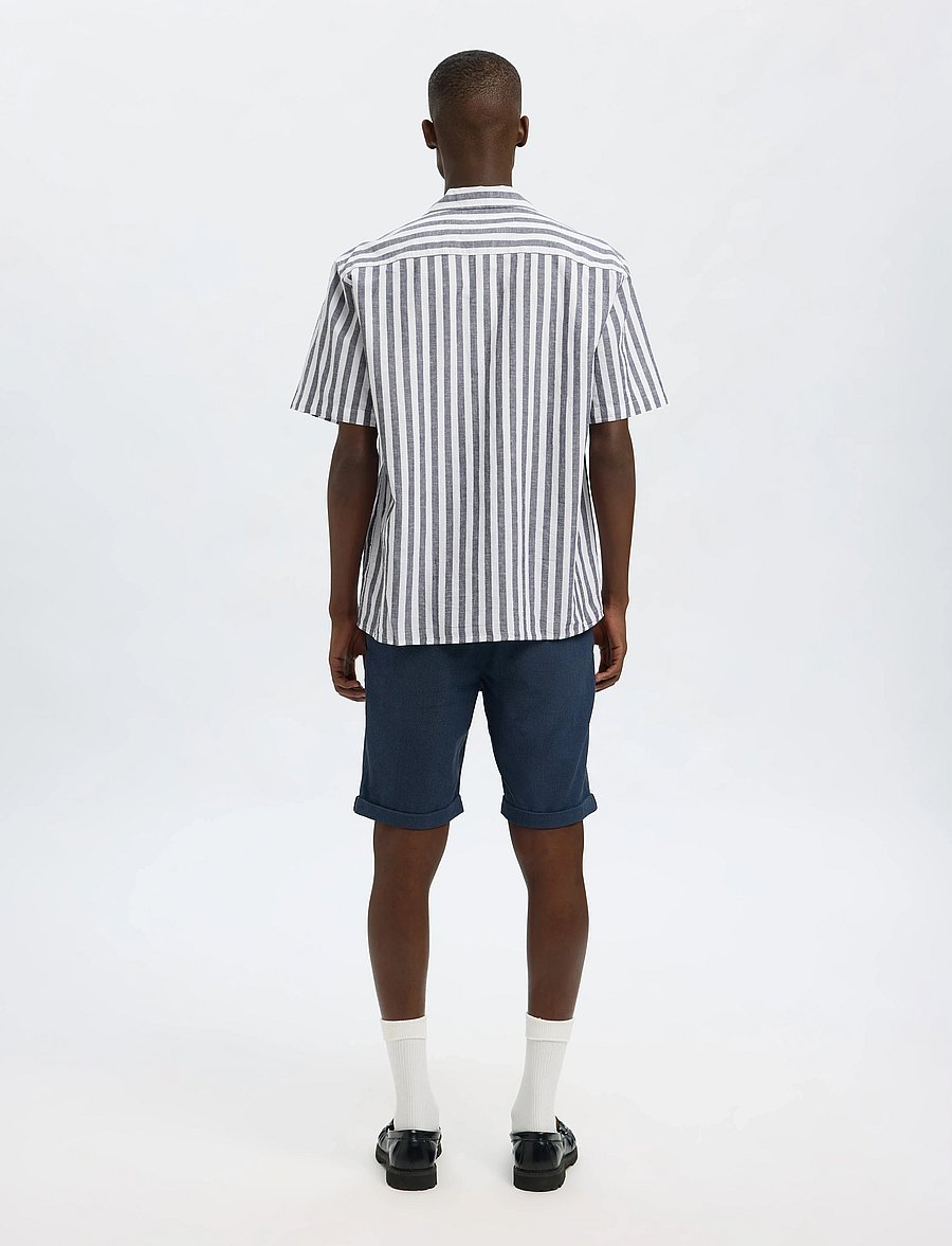 Selected - SLHRELAXSUN SHIRT SS RESORT - hørskjorter - sky captain - 2