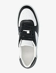 Selected Homme - SLHHARALD LEATHER SNEAKER - lave sneakers - black - 3