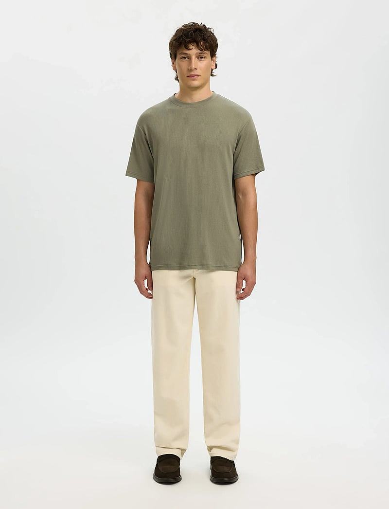 Selected - SLHSPENCER RIB SS O-NECK TEE NOOS - lühikeste varrukatega t-särgid - vetiver - 3