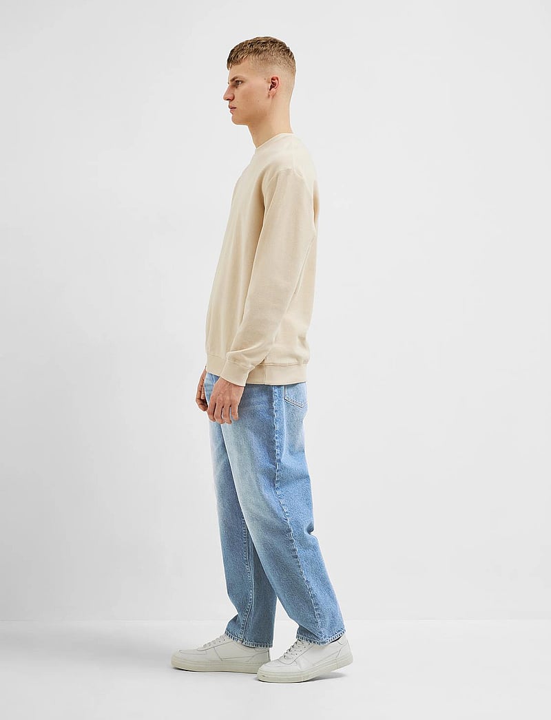 Selected - SLH-BARREL 5423 L.B WASH JNS - loose jeans - blue denim - 4