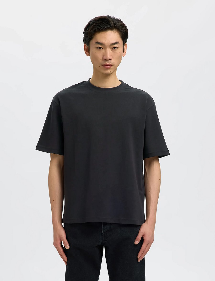 Selected - SLMLOOSEOSCAR SS O-NECK TEE NOOS - kurzärmelige t-shirts - black - 3