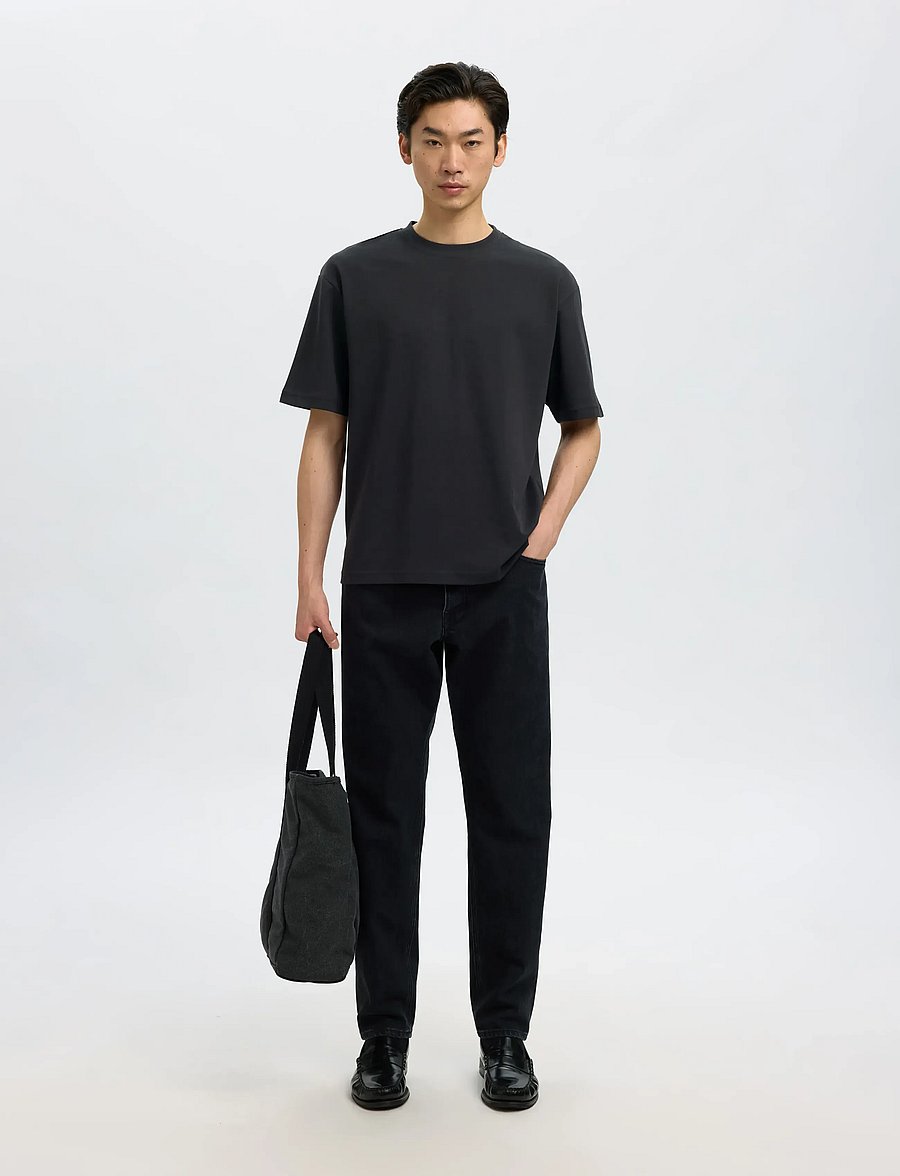 Selected - SLMLOOSEOSCAR SS O-NECK TEE NOOS - kurzärmelige t-shirts - black - 4