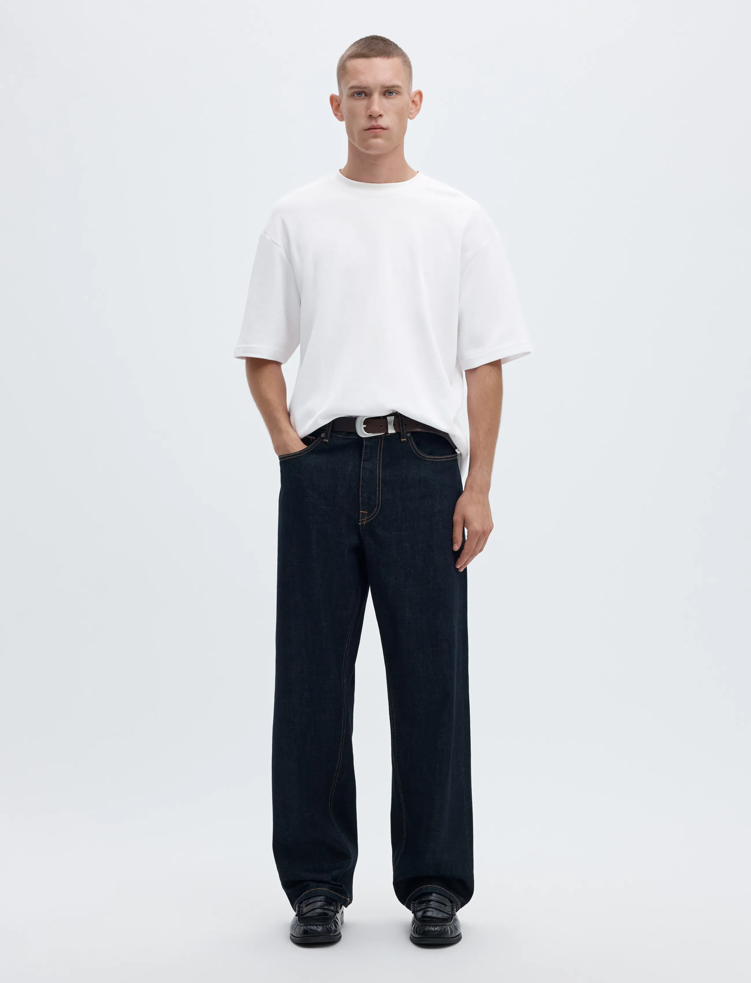 Selected - SLMLOOSEOSCAR SS O-NECK TEE NOOS - t-shirts - bright white - 4