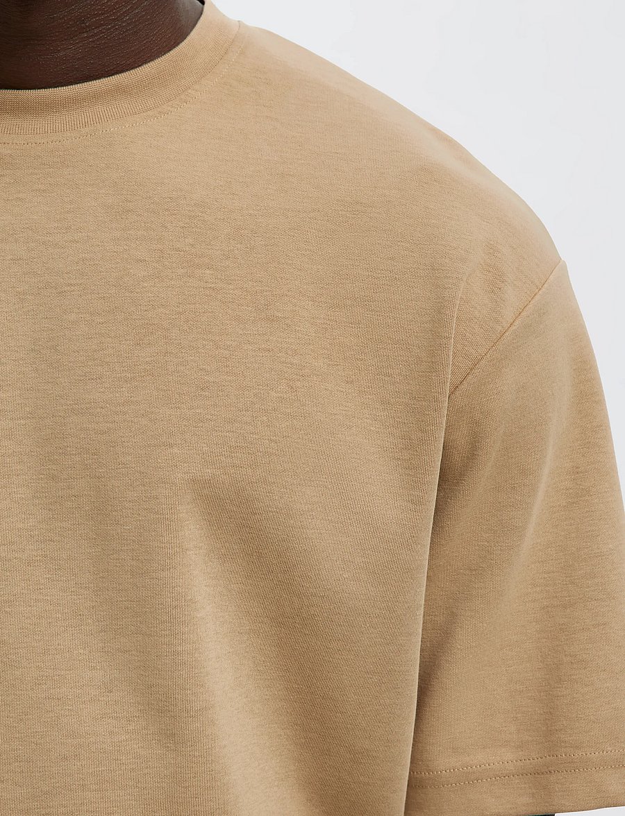 Selected - SLMLOOSEOSCAR SS O-NECK TEE NOOS - kurzärmelige t-shirts - savannah tan - 5