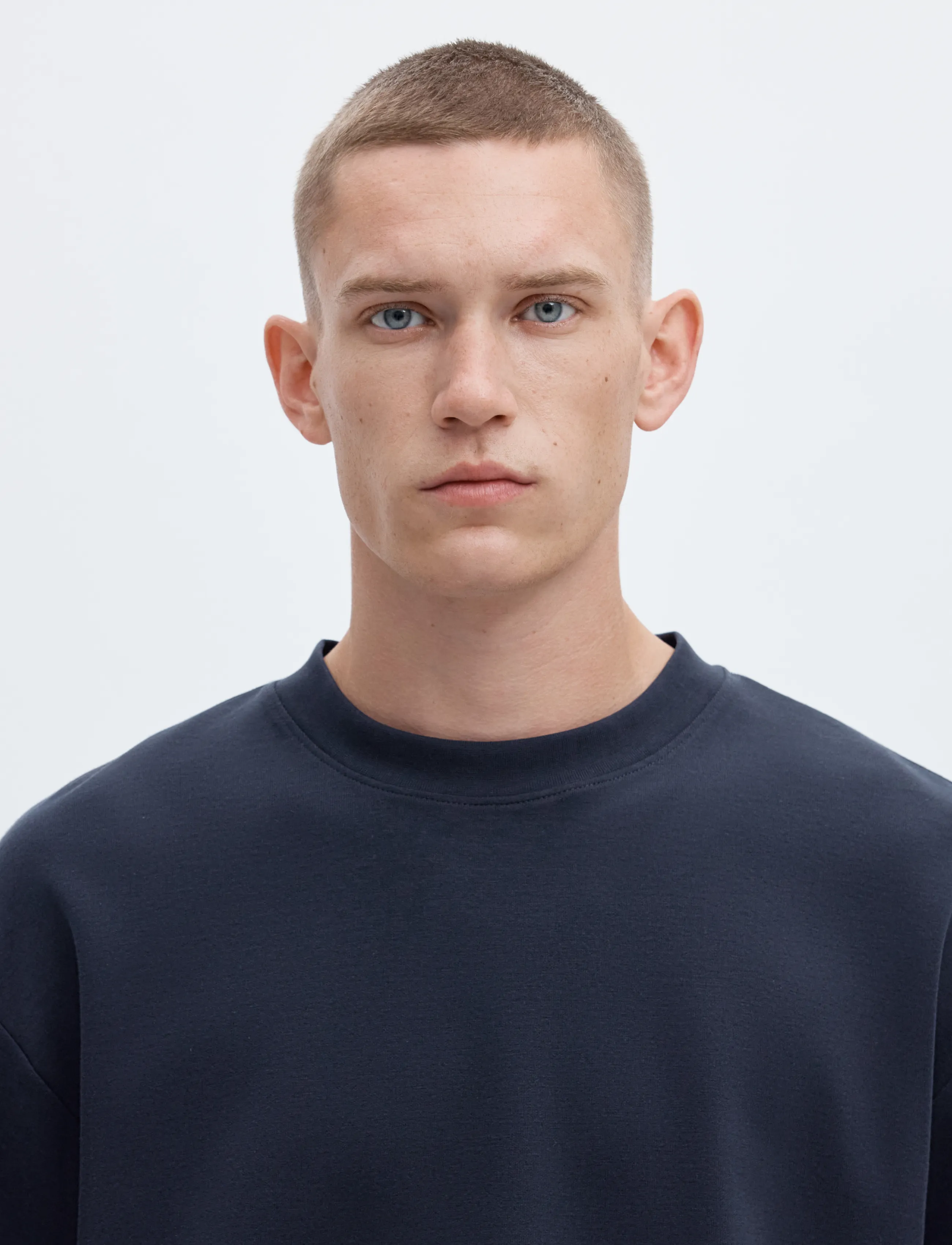 SELECTED Slmlooseoscar Ss O-Neck Tee Noos t-shirts - bas herr – bild 4