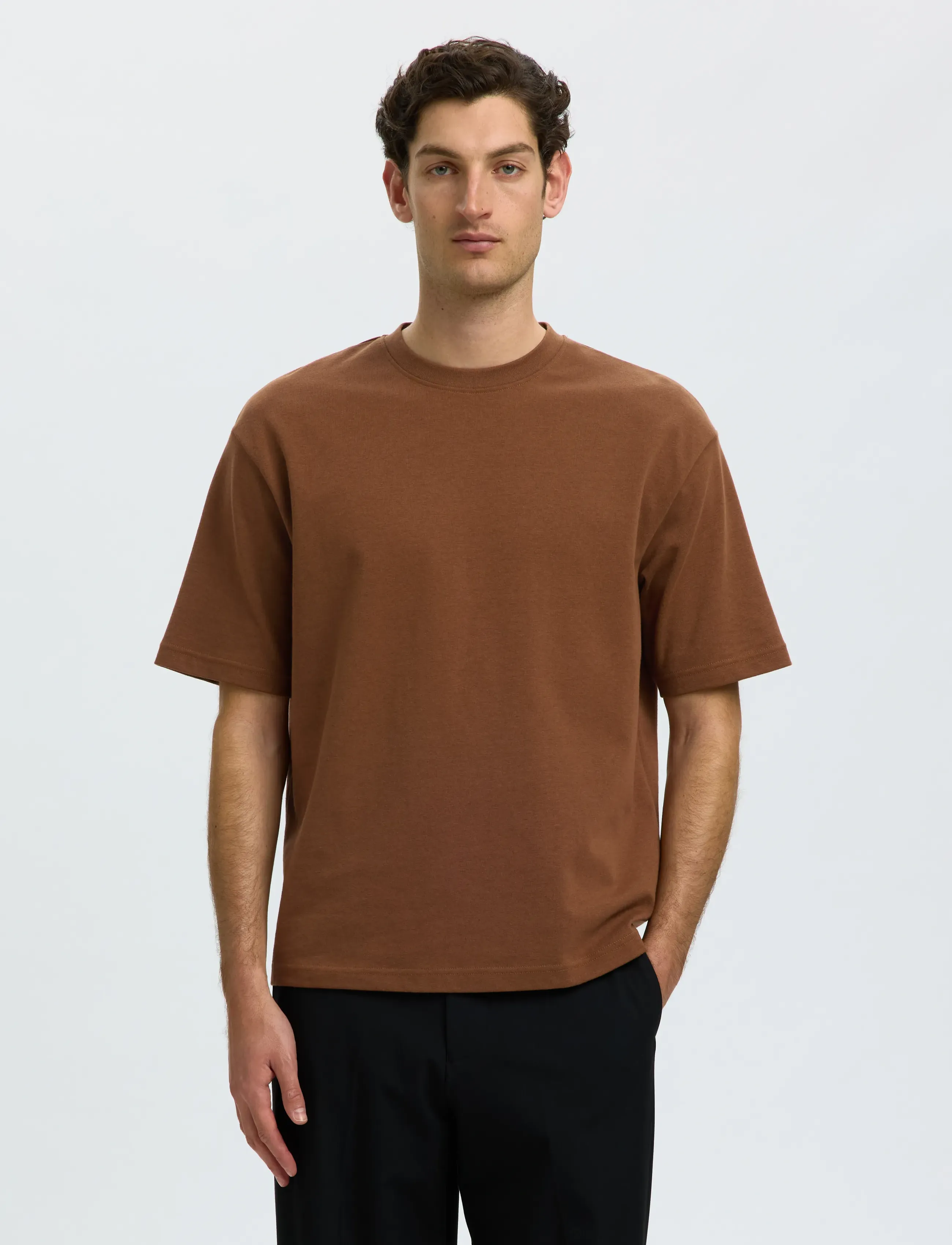 Selected SLMLOOSEOSCAR SS O-NECK TEE NOOS - Lühikeste varrukatega T-särgid - TOFFEE / brown