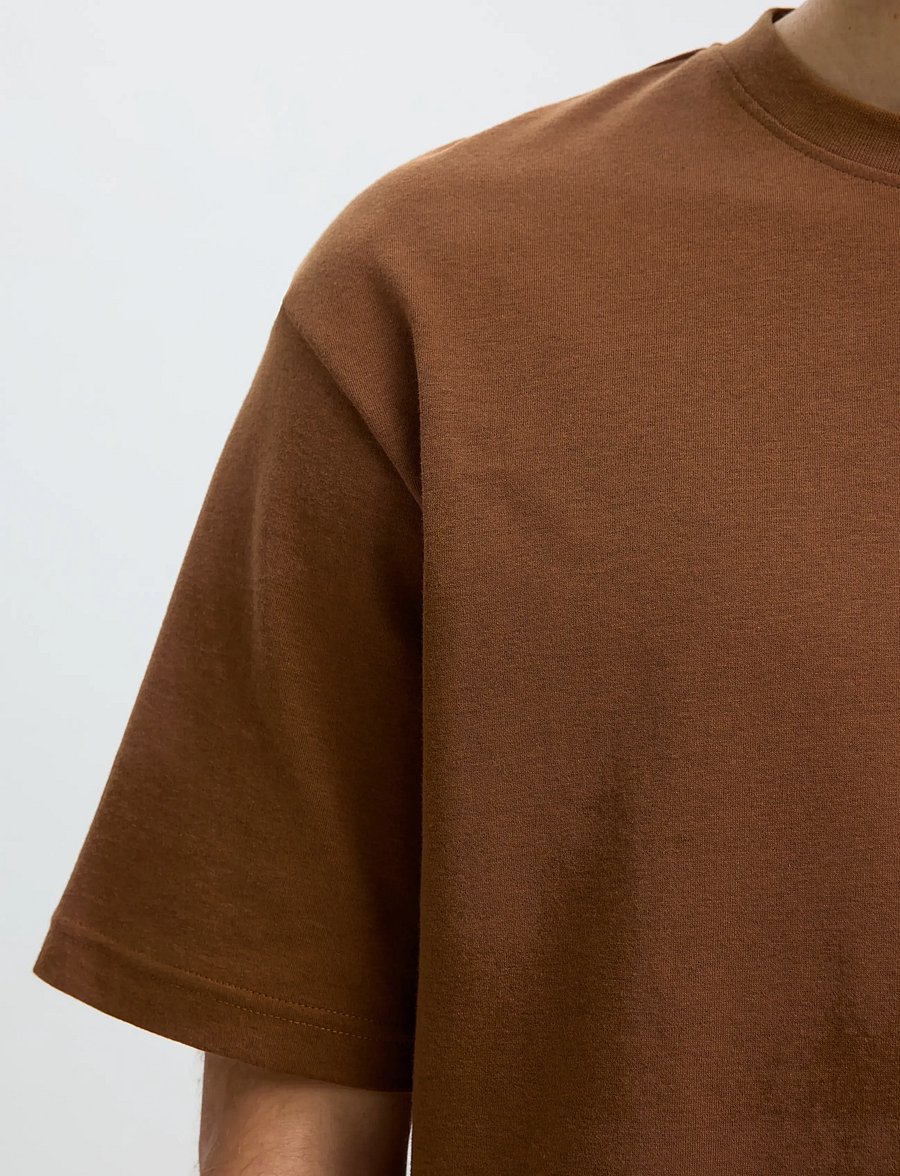 Selected - SLMLOOSEOSCAR SS O-NECK TEE NOOS - kurzärmelige t-shirts - toffee - 4