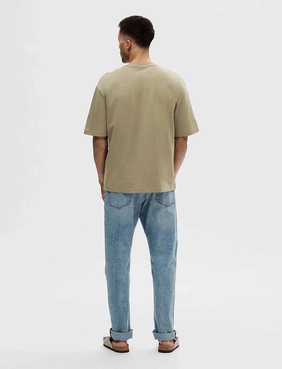 Selected - SLMLOOSEOSCAR SS O-NECK TEE NOOS - kurzärmelige t-shirts - vetiver - 2