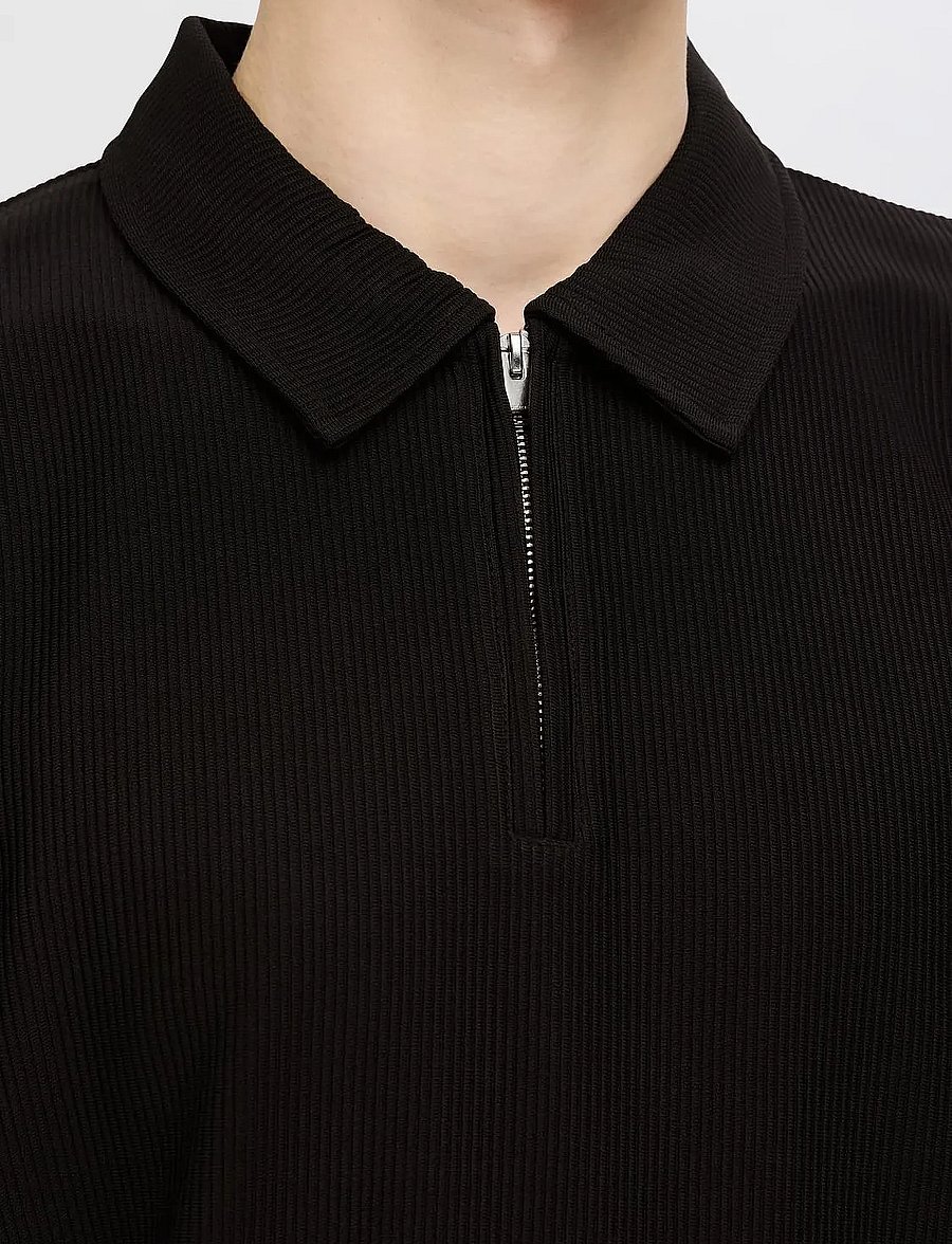 Selected - SLHRELAX-PLISSE HALF ZIP SS POLO EX - kurzärmelig - black - 4
